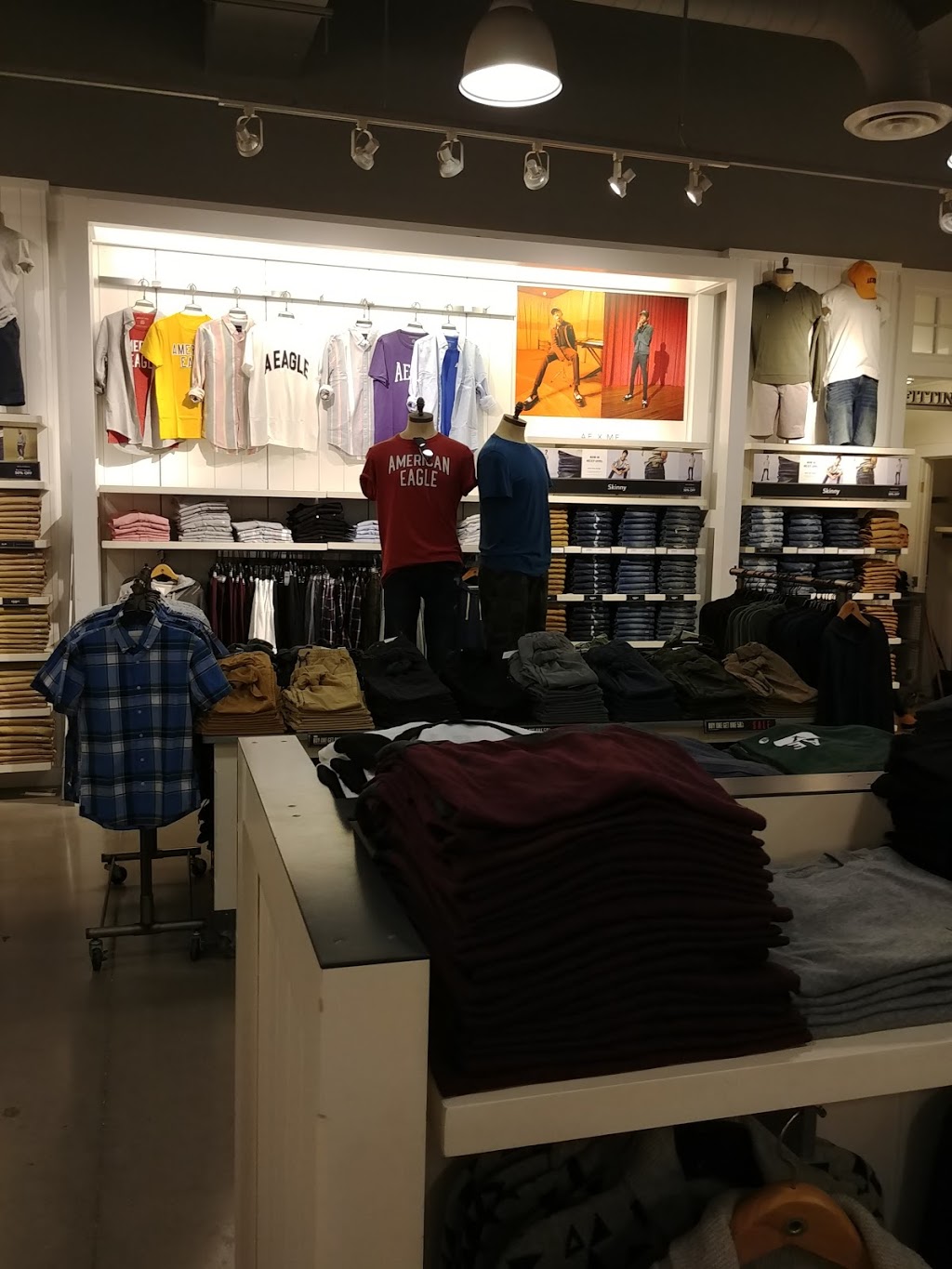 AEO Factory Store | 3311 Simcoe 89 Unit #G70, Cookstown, ON L0L 1L0, Canada | Phone: (705) 458-9961