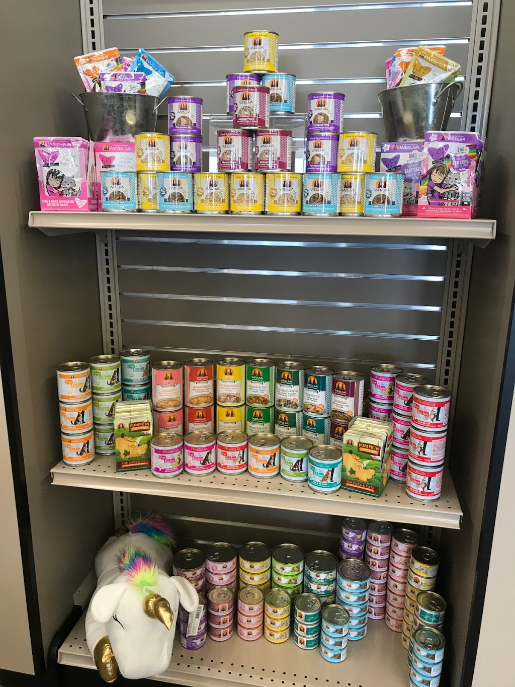Global Pet Foods | 3737 Major MacKenzie Dr W #115, Woodbridge, ON L4H 0A2, Canada | Phone: (905) 303-2228