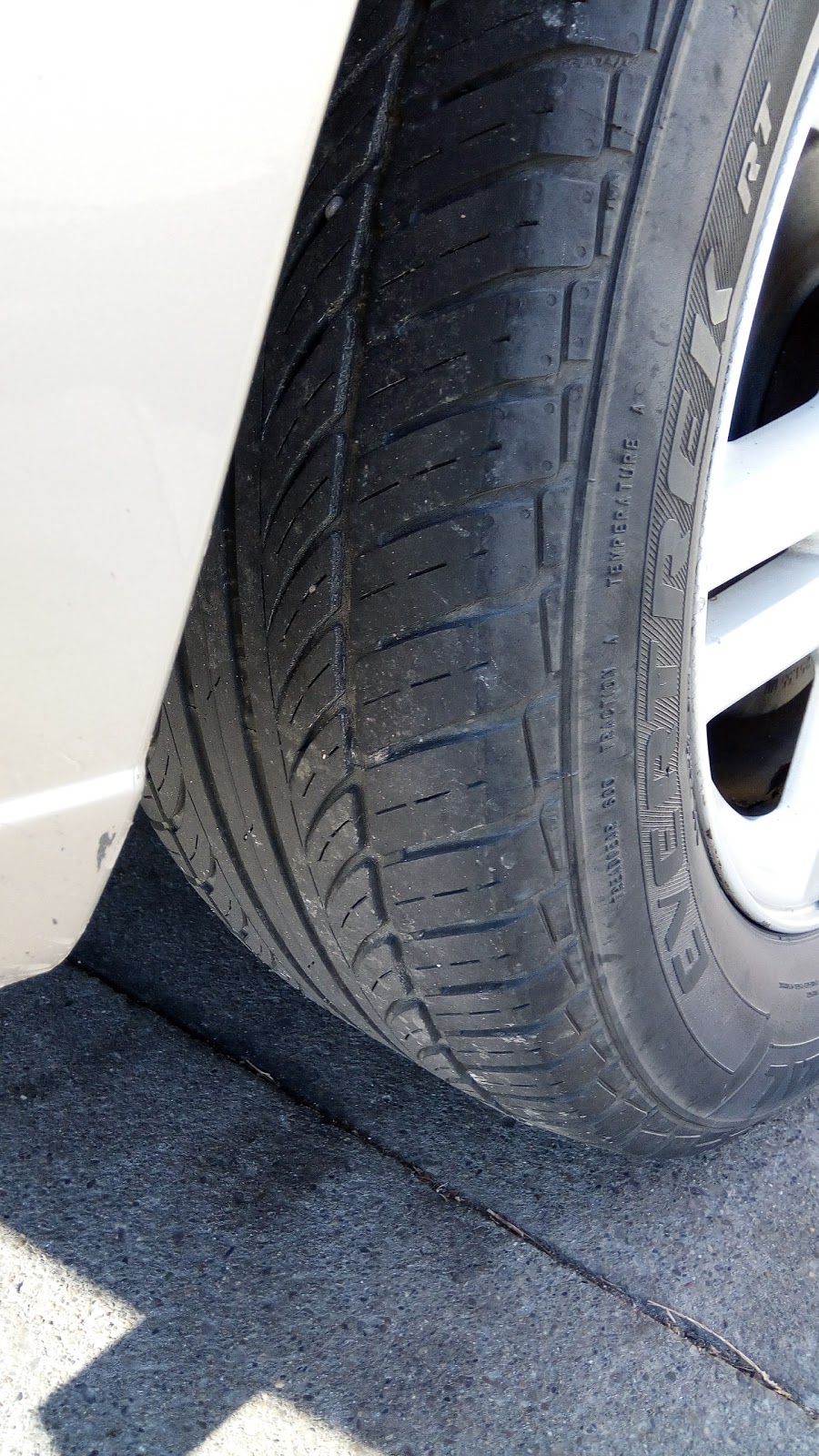 M.C.Tire | 2740 Meldrum Rd, Windsor, ON N8W 4G5, Canada | Phone: (519) 962-6144
