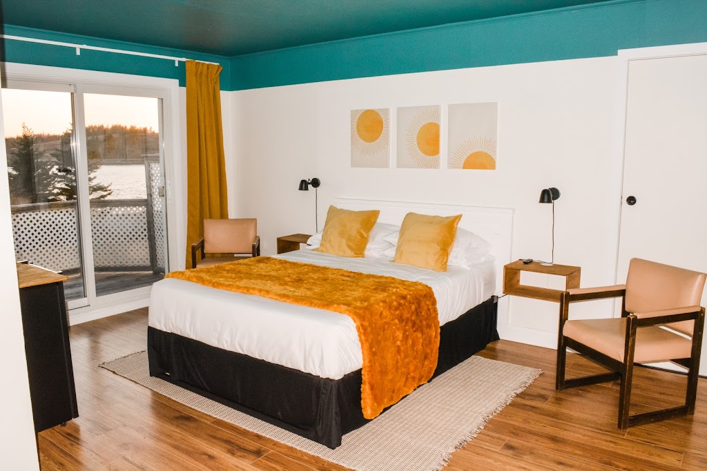 The Marmalade Motel | 25658 Nova Scotia Trunk 7, Port Dufferin, NS B0J 2R0, Canada | Phone: (782) 285-0095