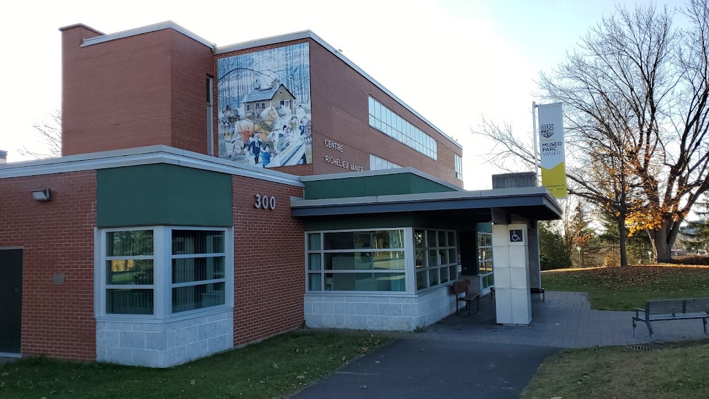 Richelieu-Vanier Community Centre | 300 Des, 300 Pères-Blancs Ave, Ottawa, ON K1L 7L5, Canada | Phone: (613) 560-6030