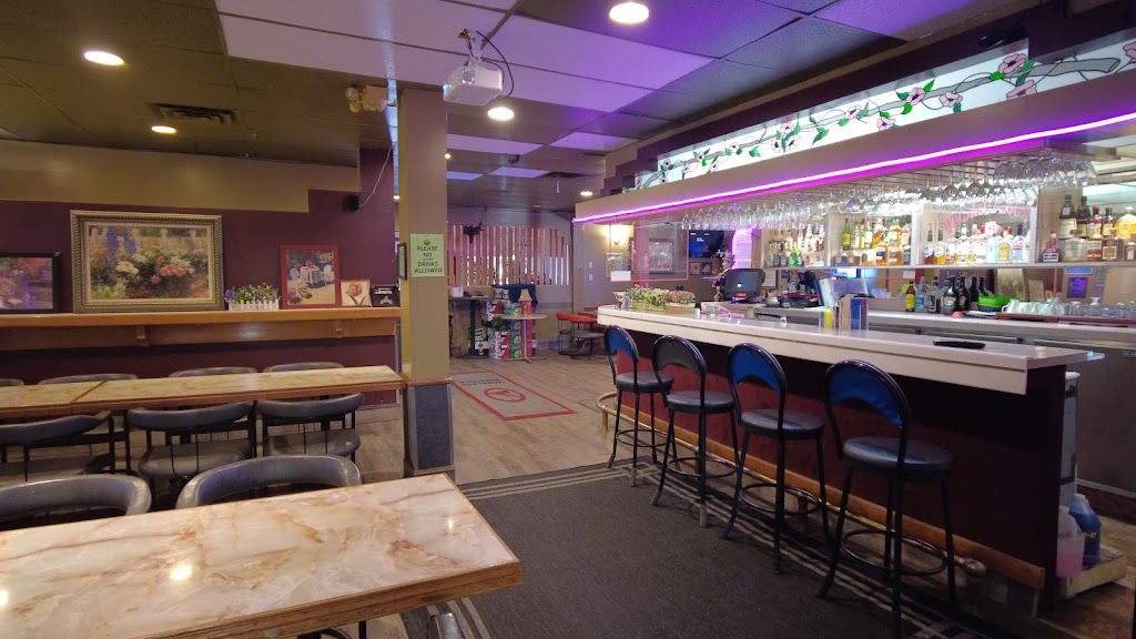 Sundre Motor Inn VLT Lounge | 101 3 St SW, Sundre, AB T0M 1X0, Canada | Phone: (403) 638-4440