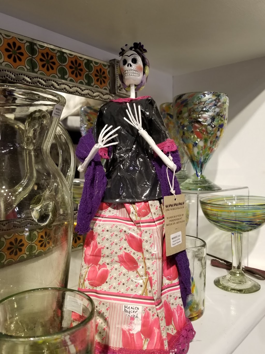 One World Bazaar | 6110 Mitch Owens Rd, Manotick, ON K4M 0E2, Canada | Phone: (613) 822-4038