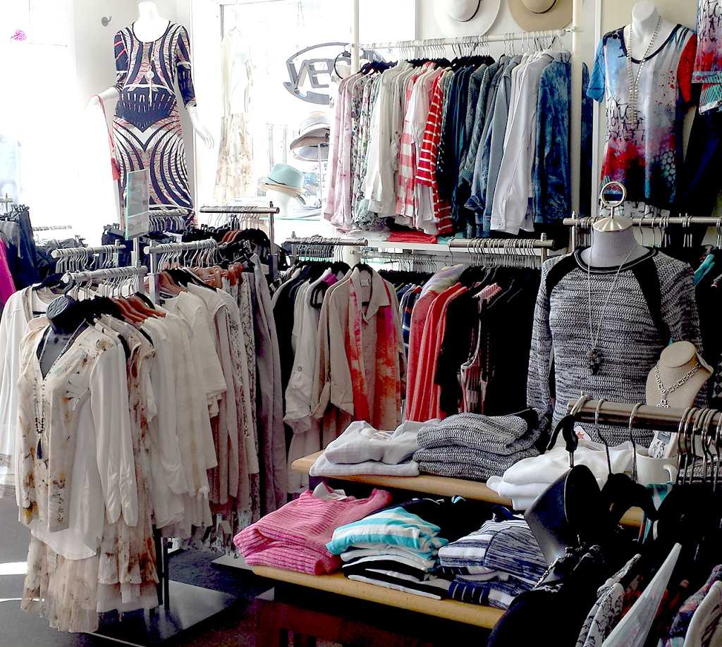 Russell House Apparel | 211 Main St #1, Port Stanley, ON N5L 1C4, Canada | Phone: (519) 782-7781