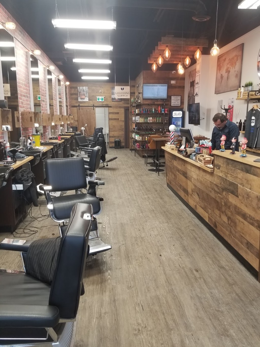 Mr. Barber | 444 Riverbend Square NW, Edmonton, AB T6R 2X2, Canada | Phone: (780) 439-7253