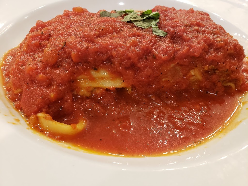 Mama Mias Italian Eatery | 5845 Victoria Ave, Niagara Falls, ON L2G 3L6, Canada | Phone: (905) 354-7471