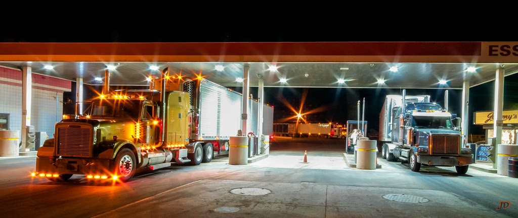 NAIRN CENTRE ESSO | 220 Hwy 17, Nairn Centre, ON P0M 2L0, Canada | Phone: (705) 869-4100