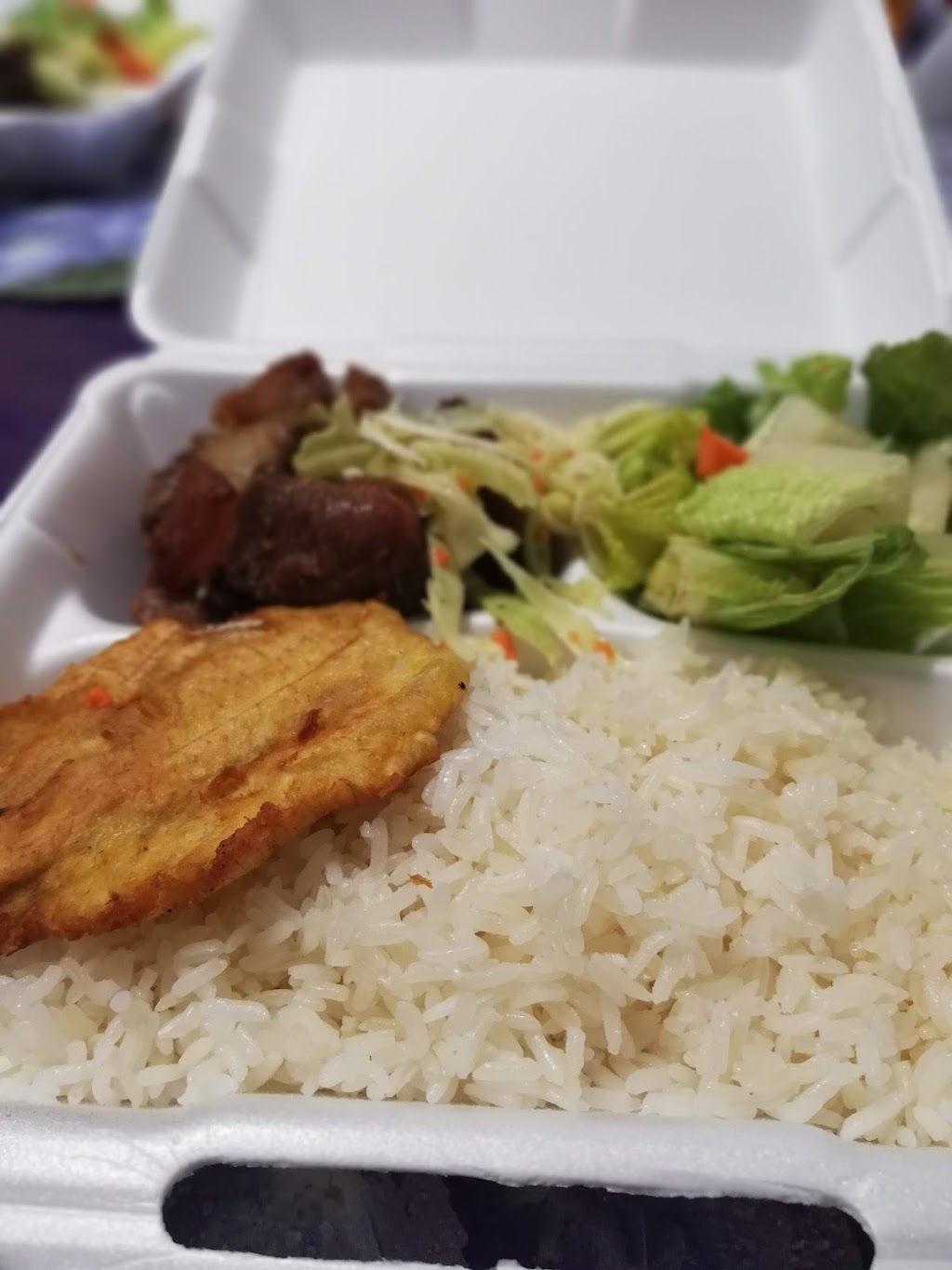Marché 18 | 4650 Rue dAmiens, Montréal-Nord, QC H1H 2H4, Canada | Phone: (514) 323-5041