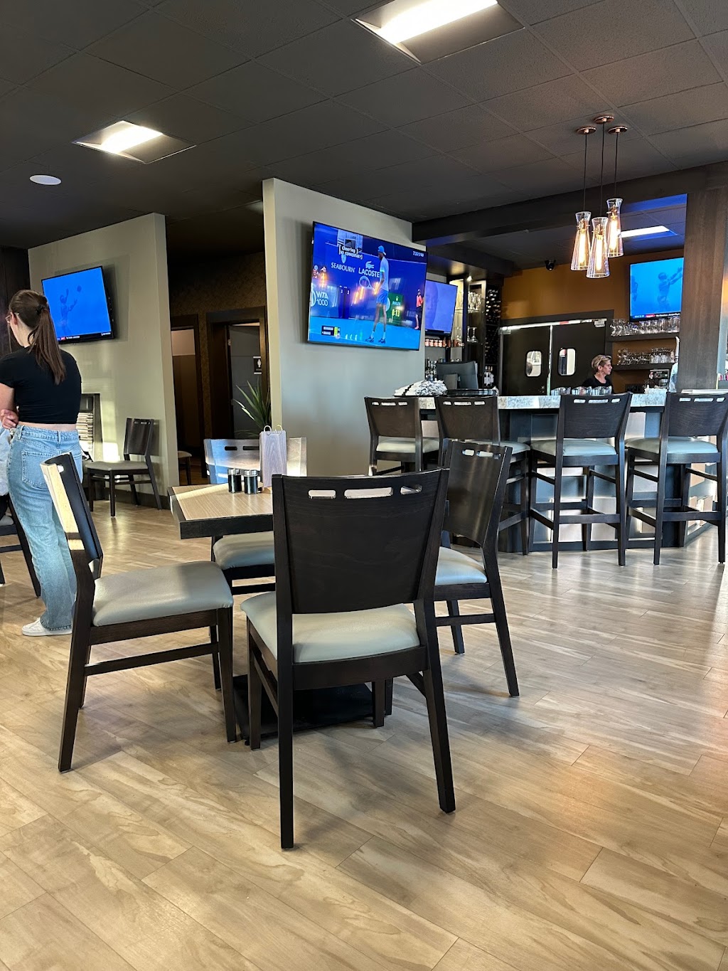 Resto 577 | 2680 NB-133, Cap-Pelé, NB E4N 1N5, Canada | Phone: (506) 577-1234