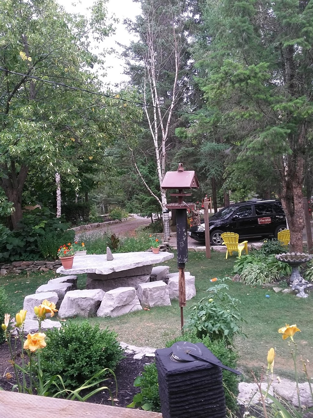 Avian Woods Bed & Breakfast | 231 Front St W P227, Bobcaygeon, ON K0M 1A0, Canada | Phone: (705) 731-0331