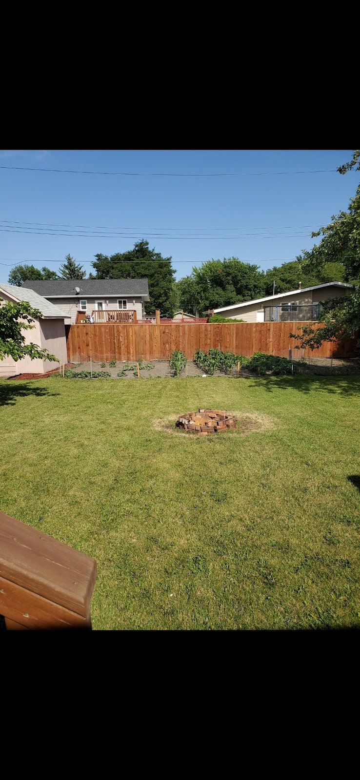 Borderview Fencing/decks | 249 3 St, Morden, MB R6M 1P2, Canada | Phone: (204) 362-5241