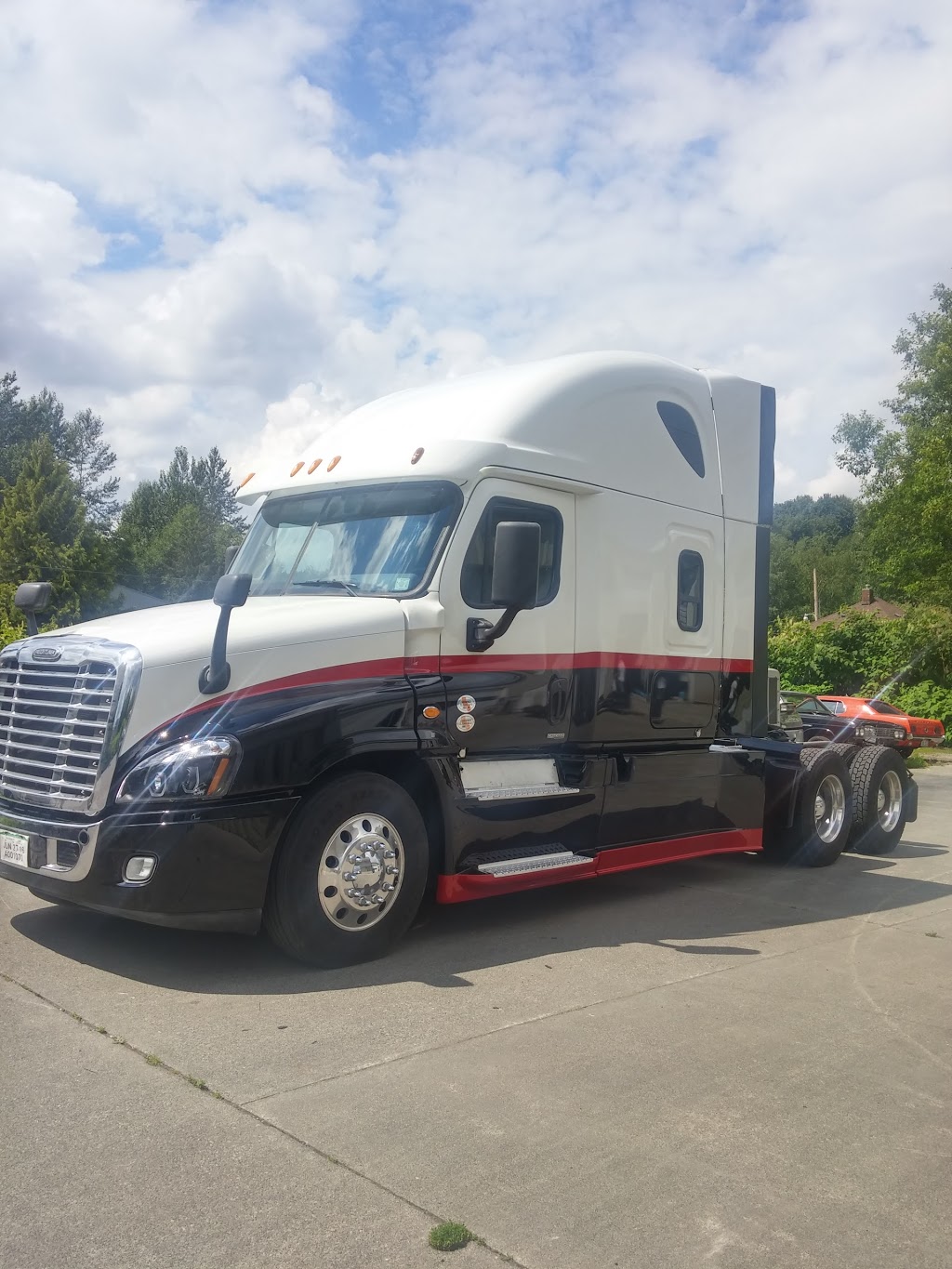 Class A Body Works | 240 W Third St, Sumas, WA 98295, USA | Phone: (360) 988-2550