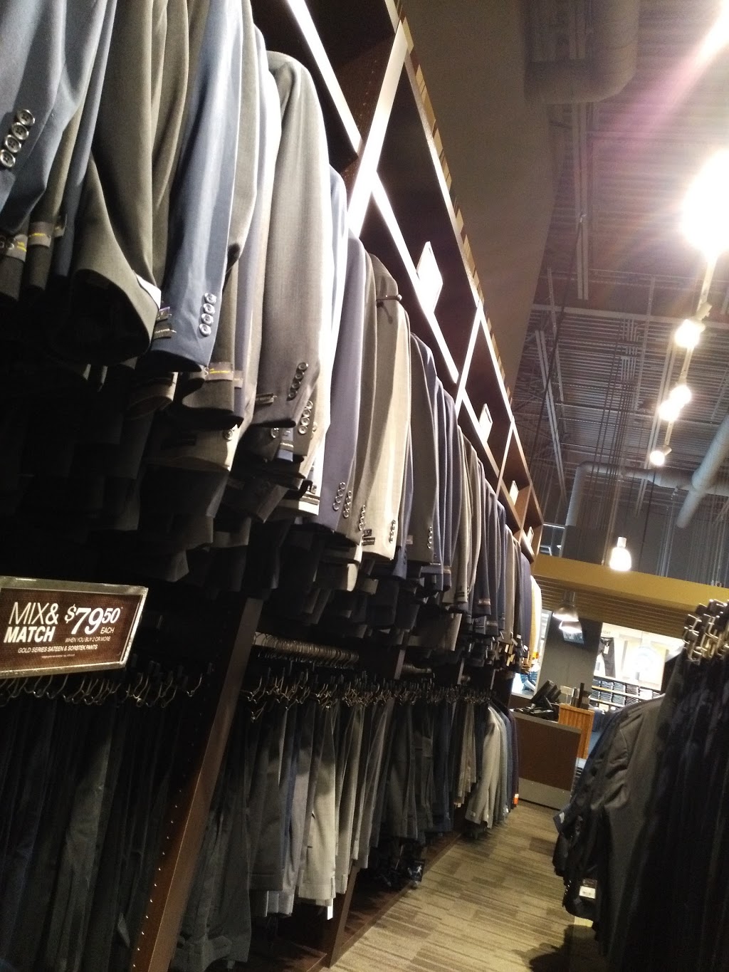 DXL | 775 Britannia Rd W, Mississauga, ON L5V 2Y1, Canada | Phone: (905) 814-7518