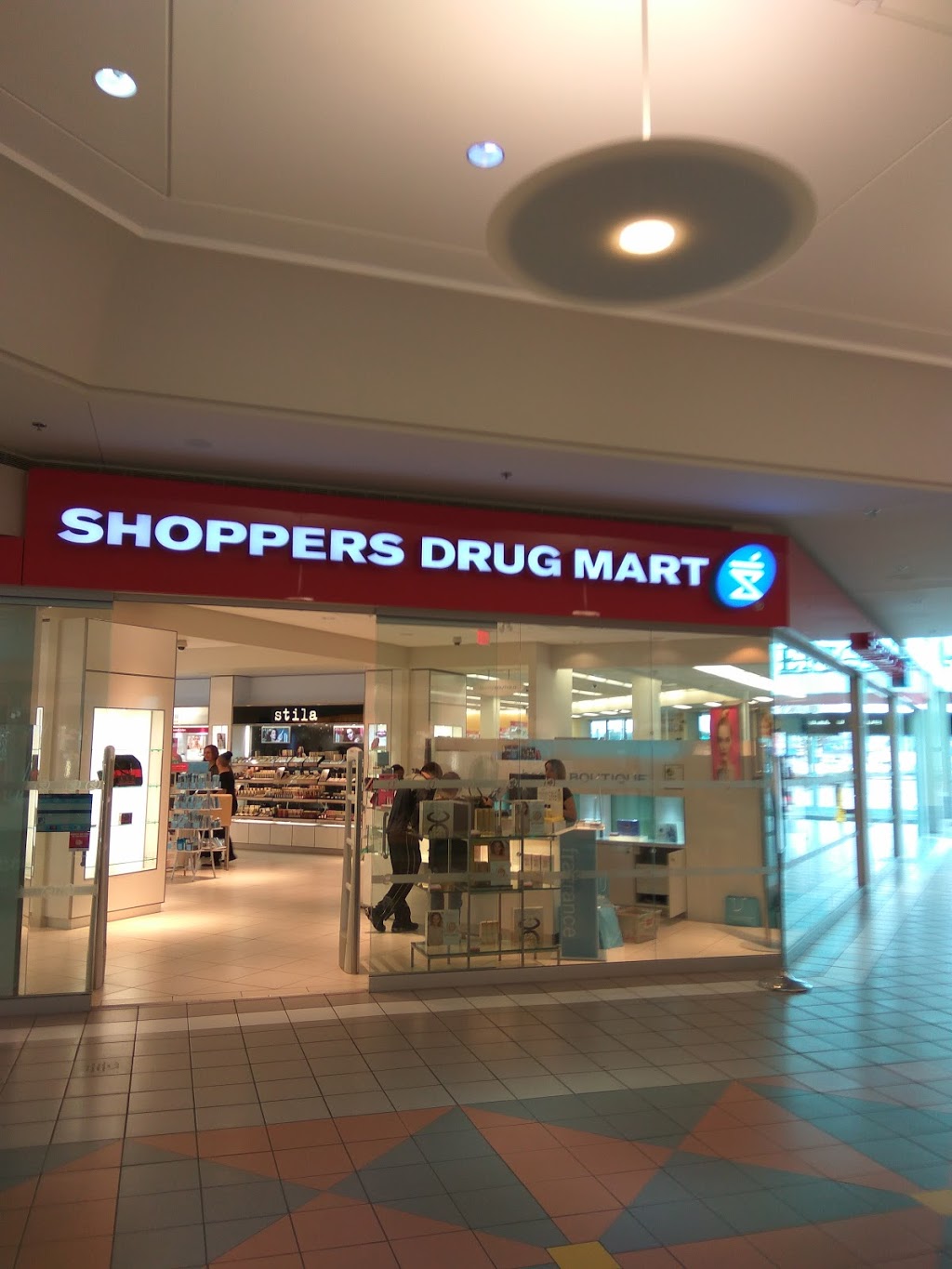 Shoppers Drug Mart | 32900 S Fraser Way #143, Abbotsford, BC V2S 5A1, Canada | Phone: (604) 853-9481
