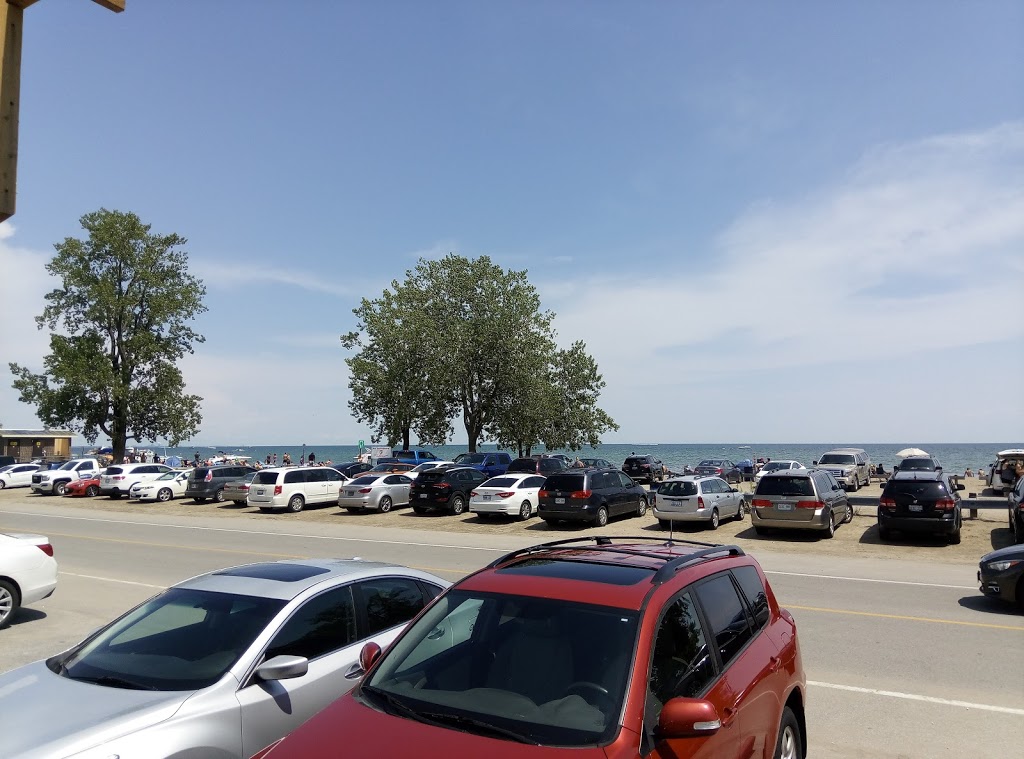 Turkey Point Hotel | 93 Cedar Dr, Turkey Point, ON N0E 1T0, Canada | Phone: (519) 426-6236