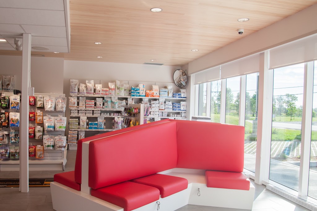 Veterinary Hospital Caouette and Rochon GP | 3630 Rue Saint-Pierre, Drummondville, QC J2B 6V2, Canada | Phone: (819) 395-4395