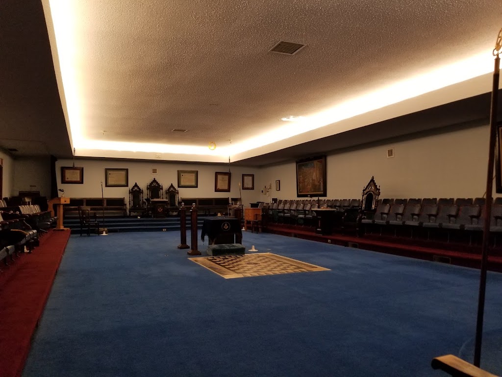 Port Hope Masonic Temple | 54 Toronto Rd, Port Hope, ON L1A 3R9, Canada | Phone: (905) 885-2758