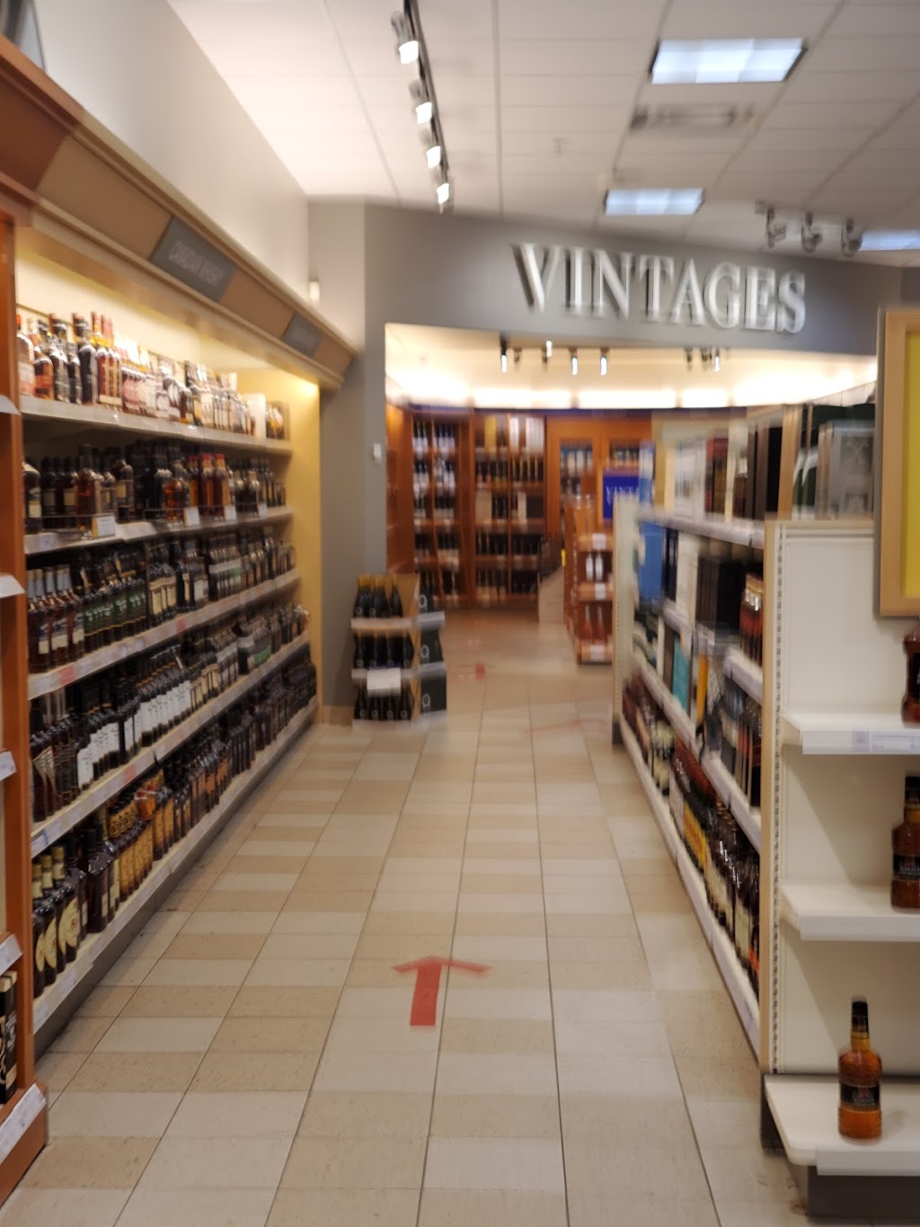 LCBO | 91 King William St #1, Huntsville, ON P1H 1E5, Canada | Phone: (705) 789-2591