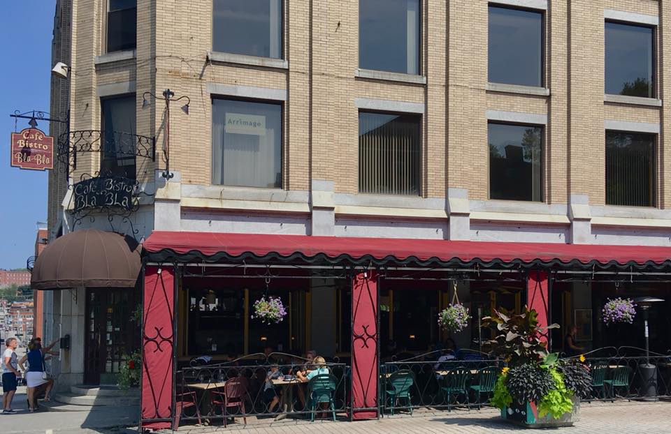 Café Bla-Bla | 2 Rue Wellington S, Sherbrooke, QC J1H 5C7, Canada | Phone: (819) 565-1366