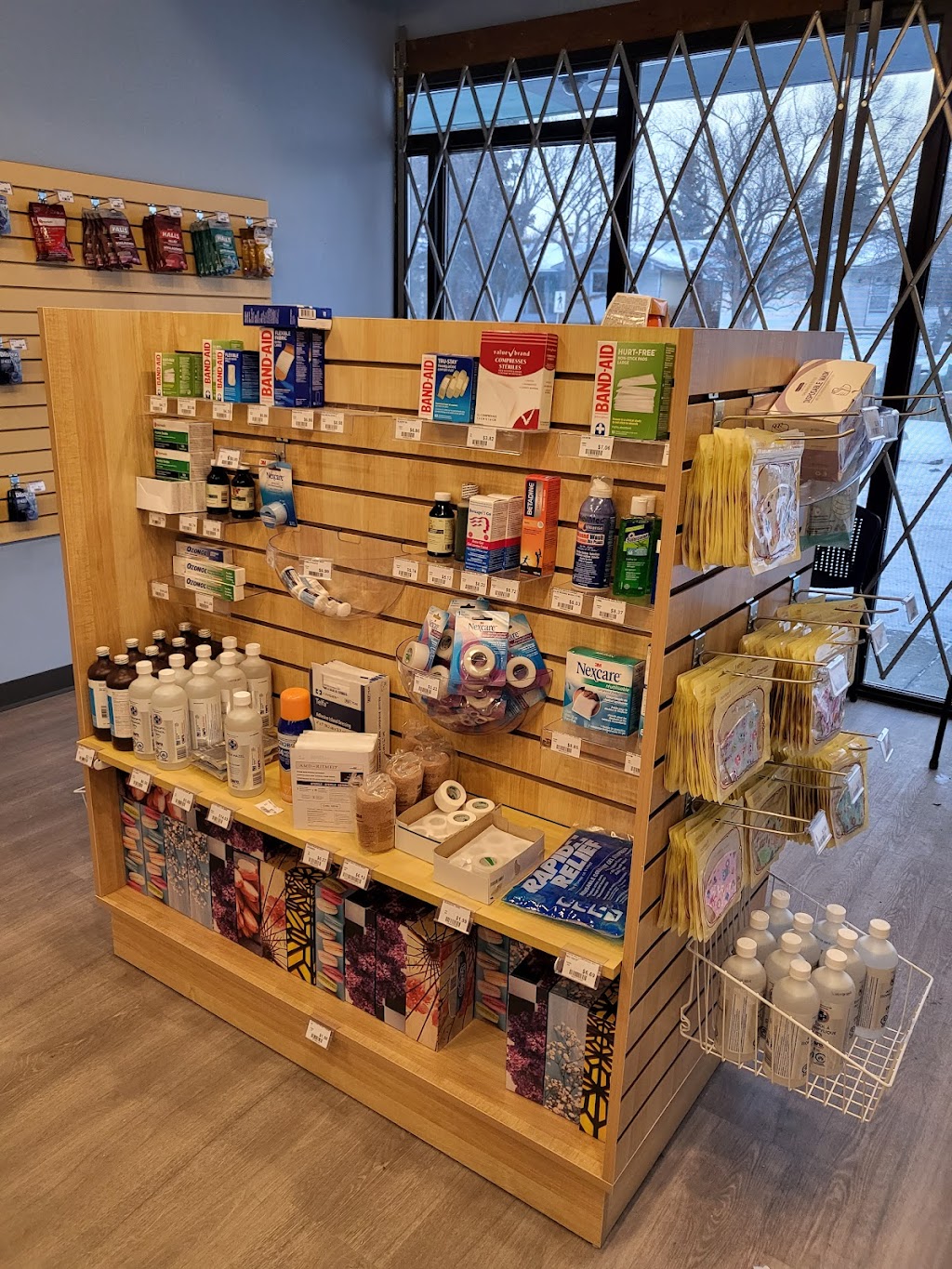 26 Ave Peoples Pharmacy | 4801 26 Ave NE, Calgary, AB T1Y 3E1, Canada | Phone: (403) 764-9212