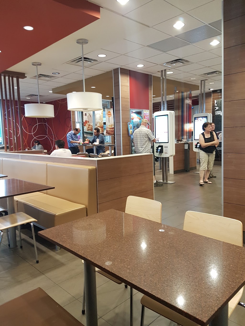 McDonalds | 4857 Boul Bourque, Sherbrooke, QC J1N 1E3, Canada | Phone: (819) 346-0042
