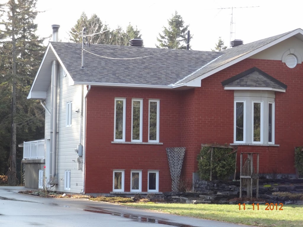Les Couvertures José Beausoleil Inc | 3230 Rang du Haut de la Rivière, Sainte-Élisabeth, QC J0K 2J0, Canada | Phone: (450) 759-3894