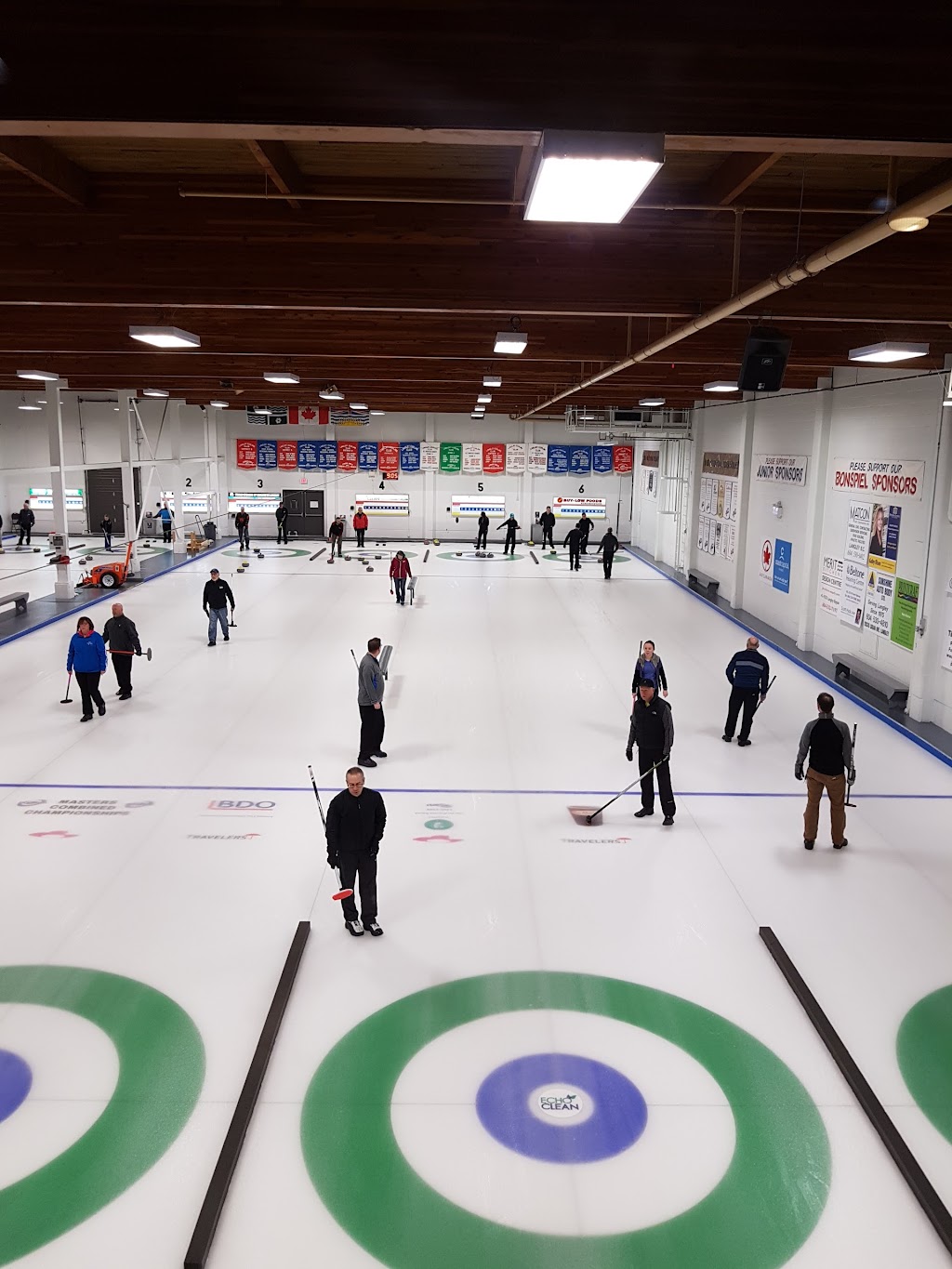 Langley Curling Centre | 20699 42 Ave, Langley, BC V3A 3B1, Canada | Phone: (604) 530-8218