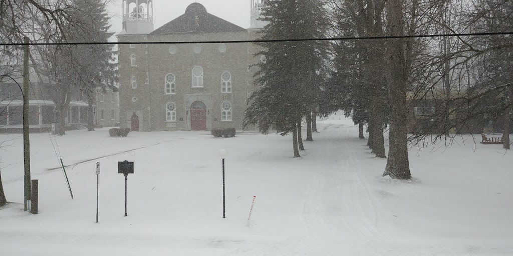 Presbytere Ste-Genevieve | 780 Rue Montcalm, Berthierville, QC J0K 1A0, Canada | Phone: (450) 836-3758