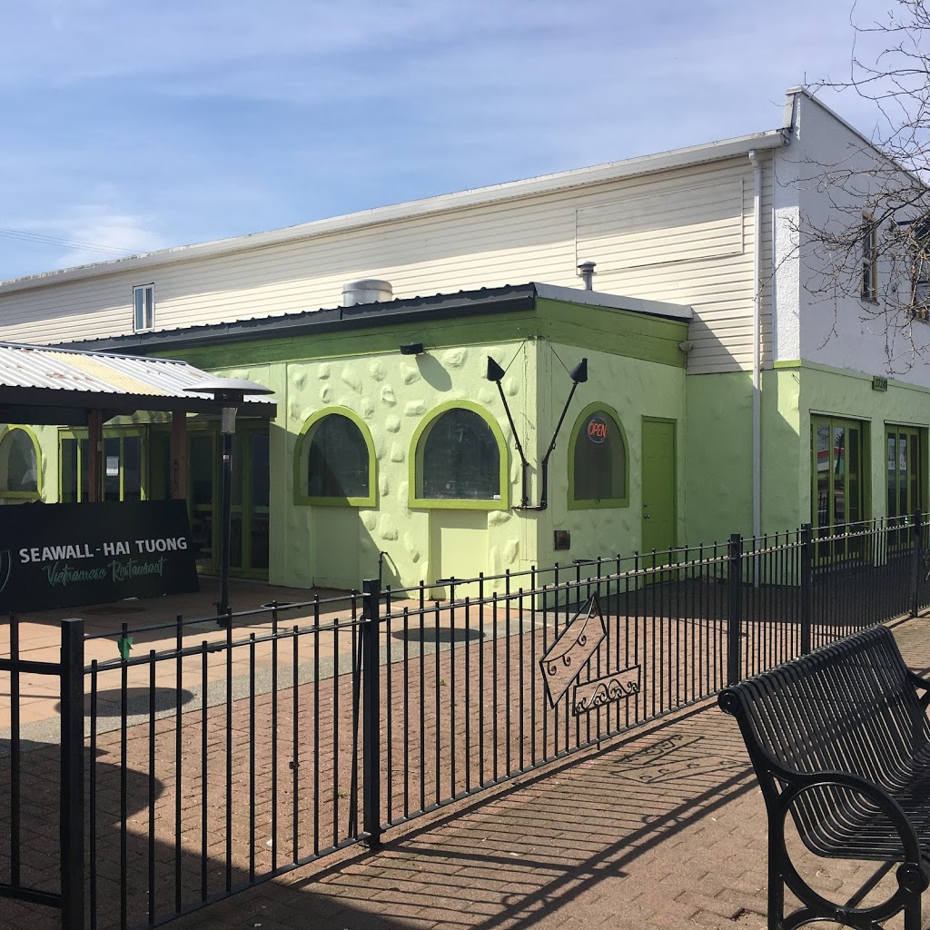 Pho Seawall – Hai Tuong | 27248 Fraser Hwy, Aldergrove, BC V4W 3P8, Canada | Phone: (604) 625-7460