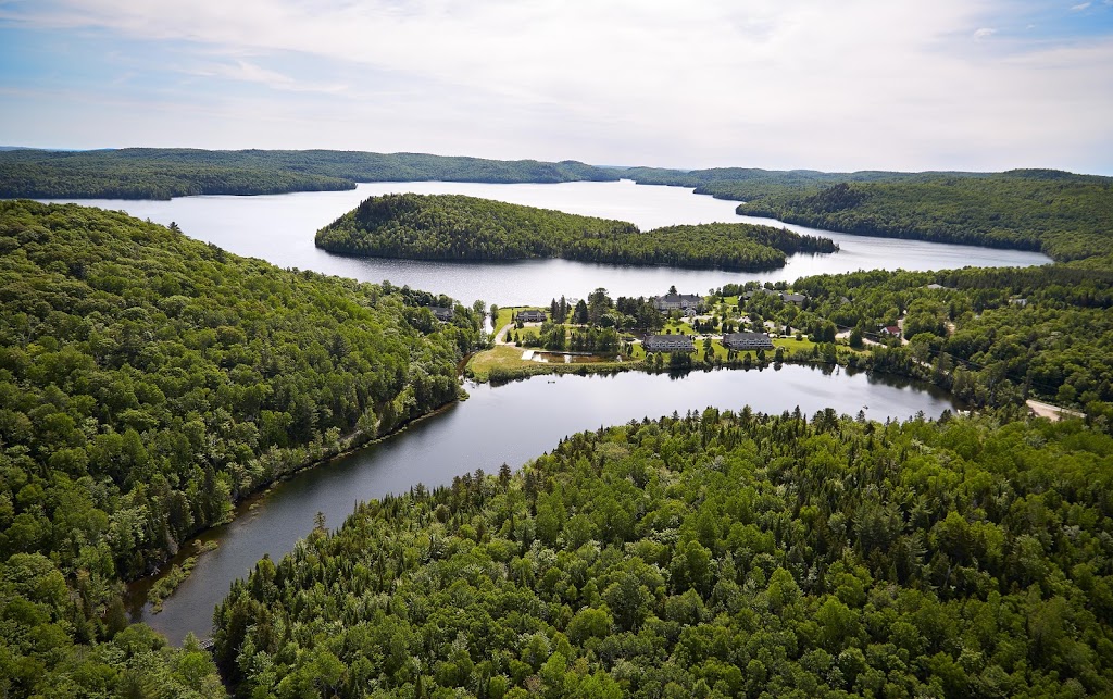 Auberge du Lac-à-lEau Claire | 500 Chemin du Lac à lEau Claire, Saint-Alexis-des-Monts, QC J0K 1V0, Canada | Phone: (819) 265-3185