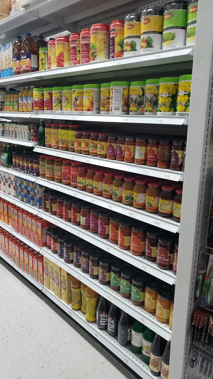 Apna Spice & Groceries | 360 Conklin Rd, Brantford, ON N3T 0N5, Canada | Phone: (519) 751-9999