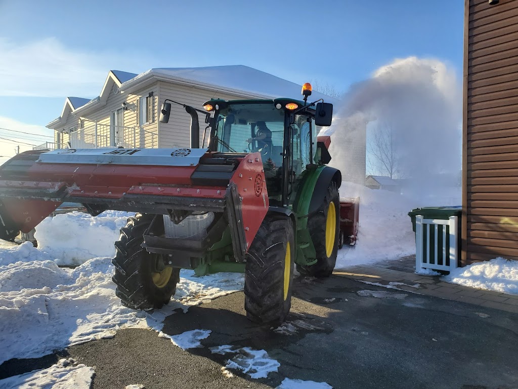 ✅ Les Entreprises G-PRO - Déneigement Saint Bernard de Beauce | 1828 Rue St Georges, Saint-Bernard, QC G0S 2G0, Canada | Phone: (418) 387-0534