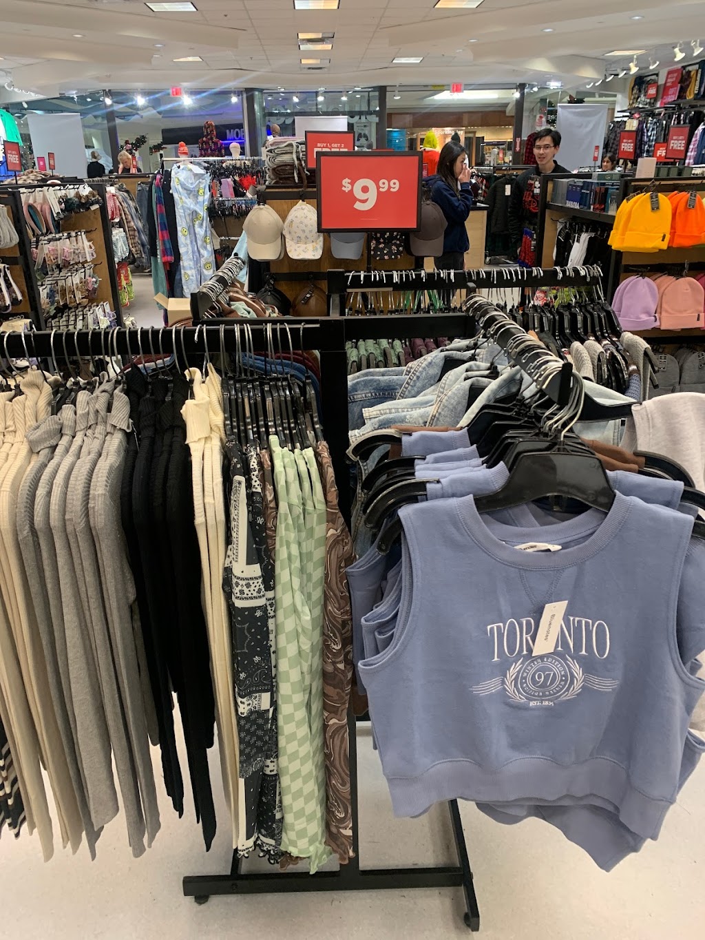 Bluenotes | 1632 14 Ave NW, Calgary, AB T2N 1M7, Canada | Phone: (403) 920-0362
