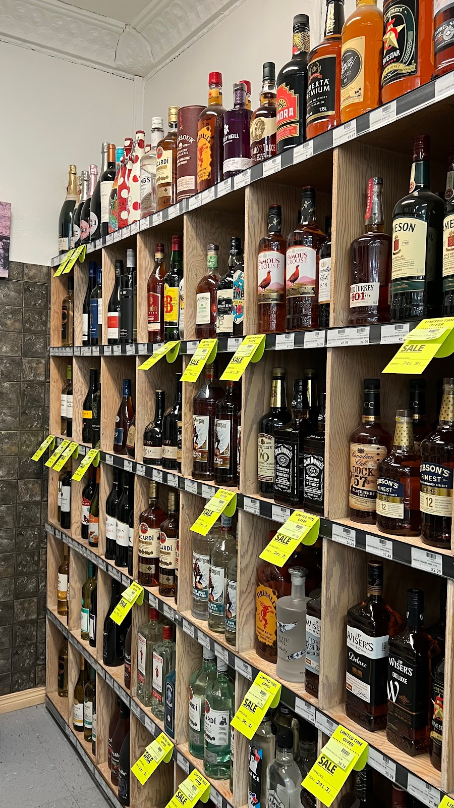 Cypress River Foods | 135 Railway Ave, Cypress River, MB R0K 0P0, Canada | Phone: (204) 743-2061