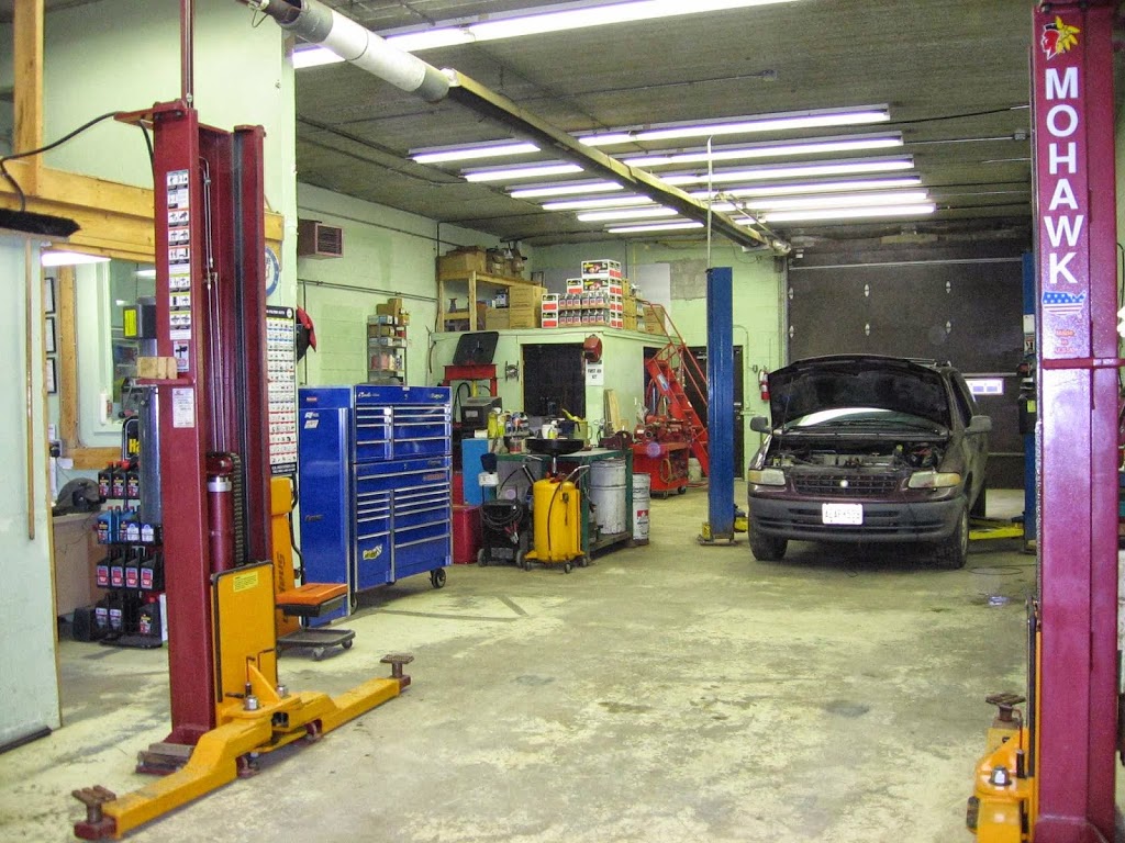 Clarkes Auto | 492 Old Ferguson Rd, Huntsville, ON P1H 2J2, Canada | Phone: (705) 788-2777