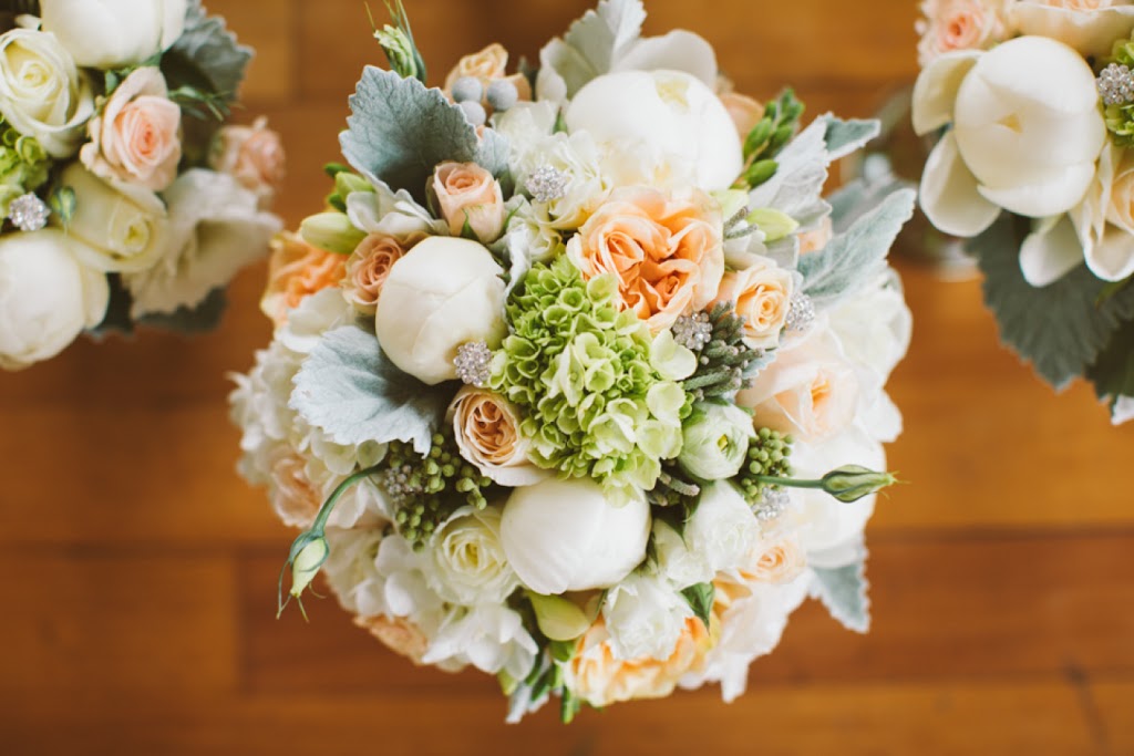 Sonias Flowers | 5085 48 Ave #102, Delta, BC V4K 1W1, Canada | Phone: (778) 885-8684