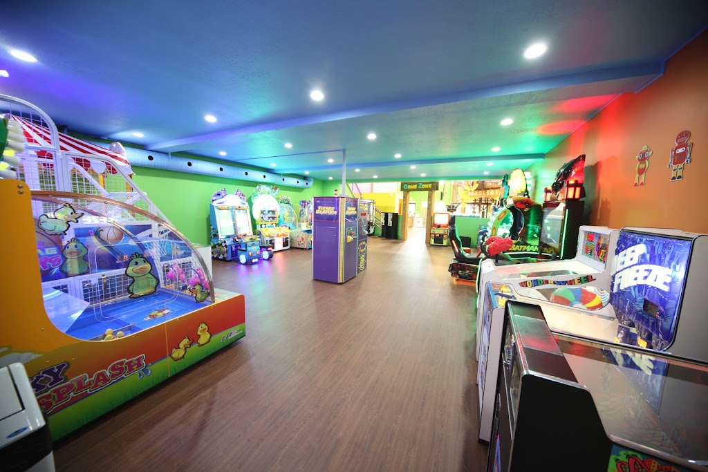 Treehouse Indoor Playground - Red Deer | 7710 Gaetz Ave #6, Red Deer, AB T4P 2A5, Canada | Phone: (403) 541-0002