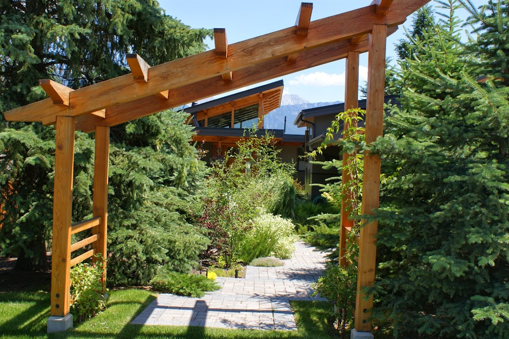 Ski Home Ltd | 125 Industrial 1 Rd #2, Athalmer, BC V0A 1A0, Canada | Phone: (250) 341-5290