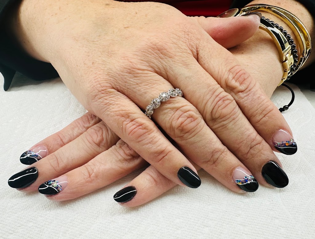 Chic Ongles | 6475 Rue Mailloux, La Prairie, QC J5R 0L1, Canada | Phone: (450) 676-9990