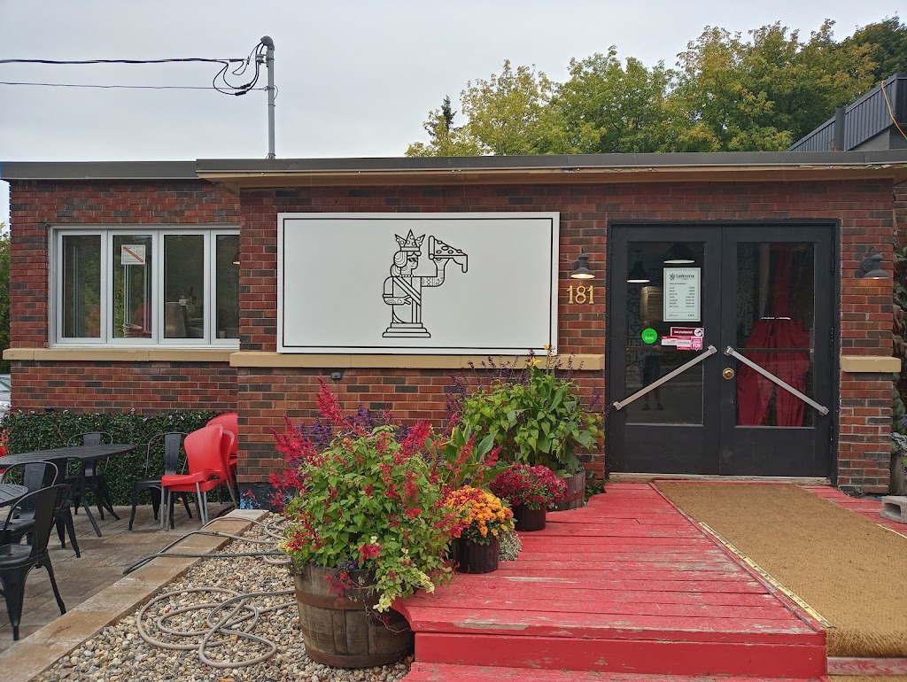LeBronx Pizza | 181 Chem. Old Chelsea, Chelsea, QC J9B 1J3, Canada | Phone: (819) 827-4471