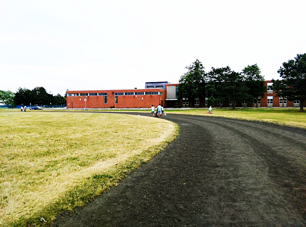 Woburn Collegiate Institute | 2222 Ellesmere Rd, Scarborough, ON M1G 3M3, Canada | Phone: (416) 396-4575