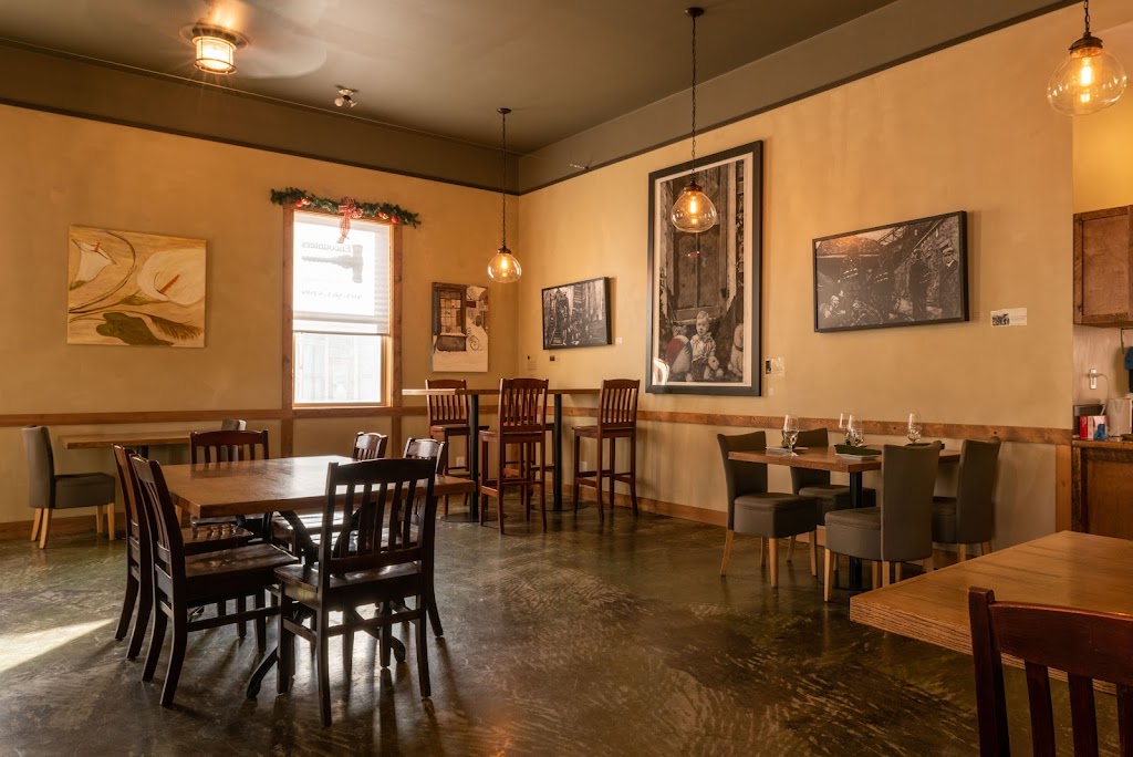 Encounters Wine Bar & Small Plate Kitchen | 7655 17 Ave, Coleman, AB T0K 0M0, Canada | Phone: (403) 563-5299