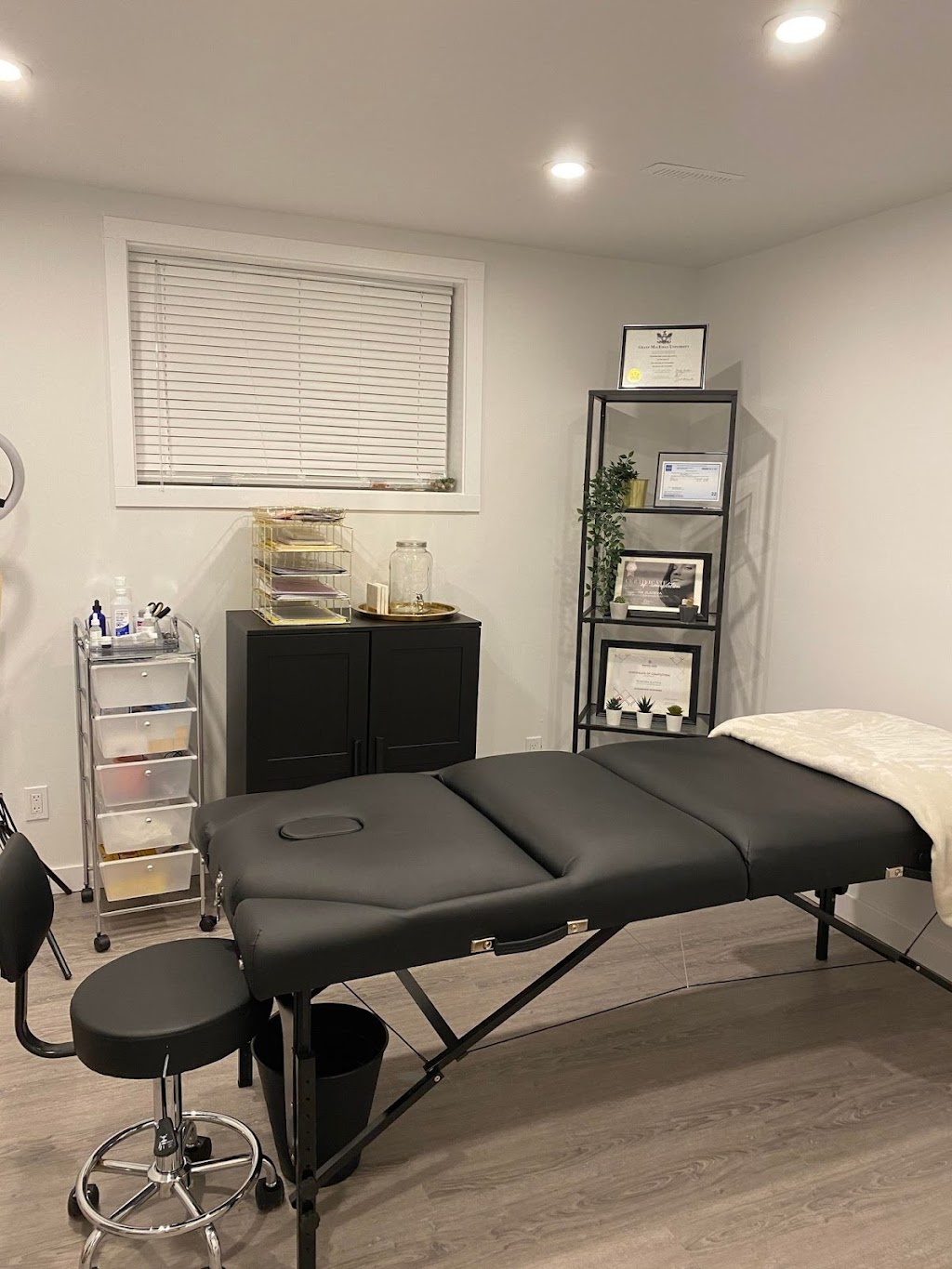 Bare Skin By Teodora | 7008 187 St NW, Edmonton, AB T5T 2W2, Canada | Phone: (780) 297-3242