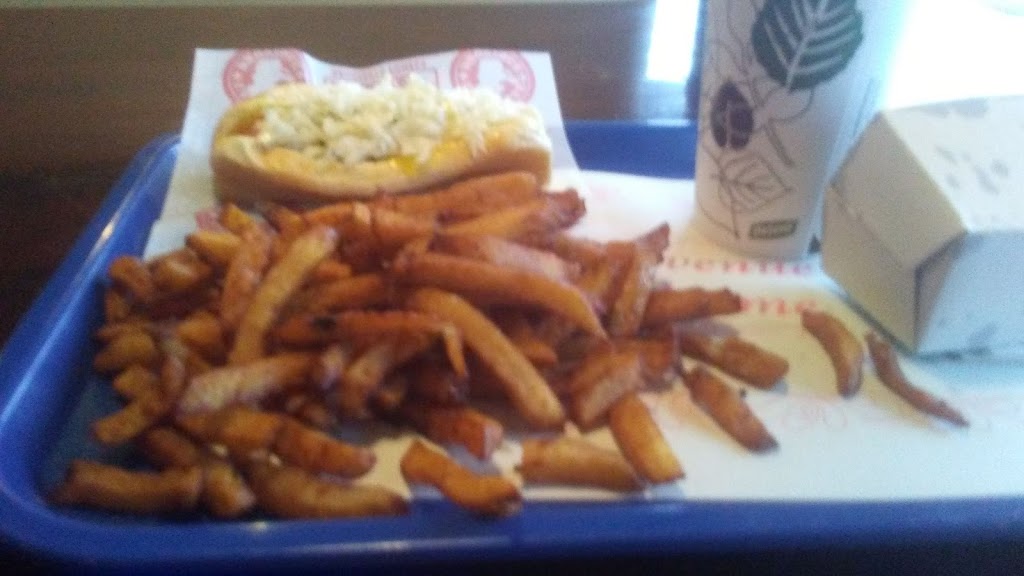 Restaurant La Belle Province | 3405 Boulevard Dagenais O, Laval, QC H7P 4V9, Canada | Phone: (450) 937-1138