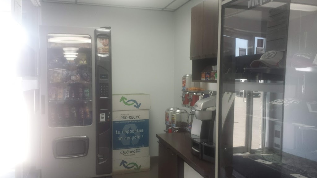 Garage Windsor Chrysler Jeep Ram Dodge - Recommandé CAA | 287 Rue Témiscouata, Rivière-du-Loup, QC G5R 2Y7, Canada | Phone: (833) 833-1771