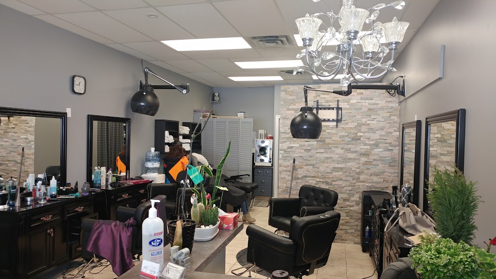Williams Barber and Beauty | 725 Ottawa St S, Kitchener, ON N2E 3H5, Canada | Phone: (519) 741-8821