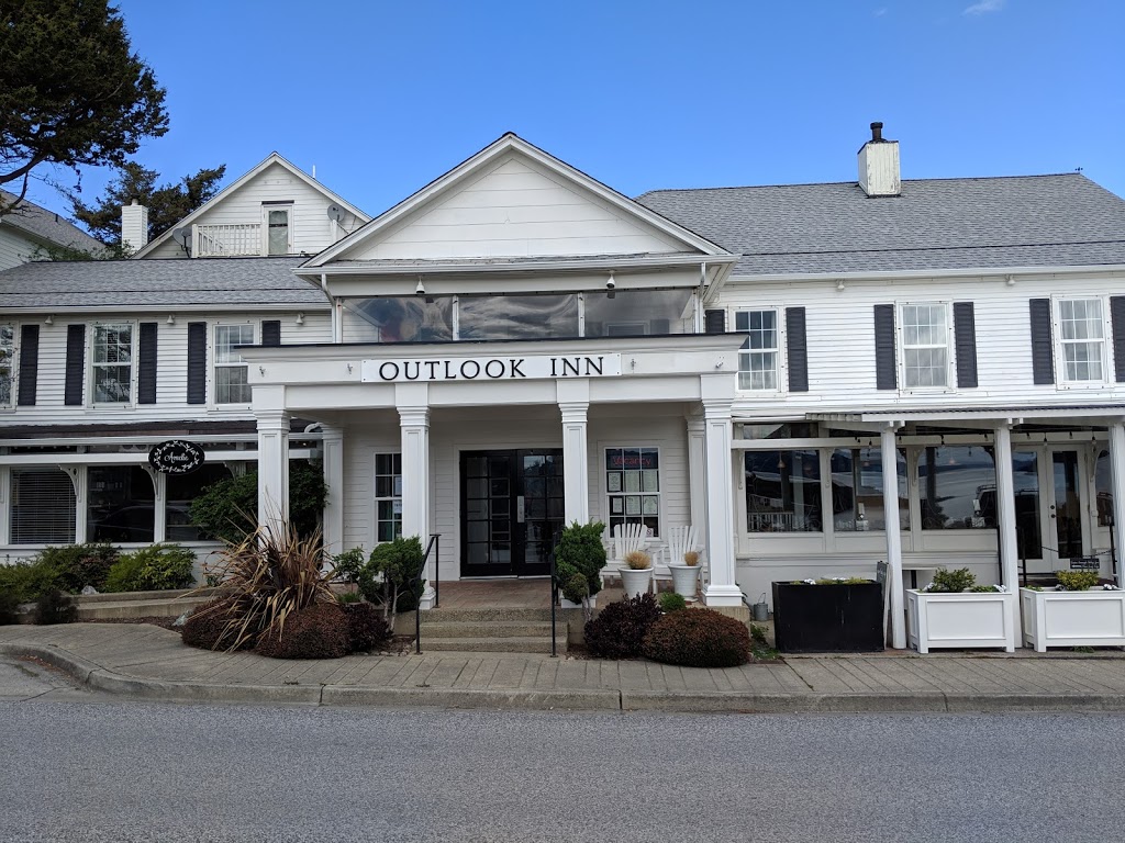Outlook Inn and New Leaf Cafe on Orcas Island | 171 Main St, Eastsound, WA 98245, USA | Phone: (360) 376-2200