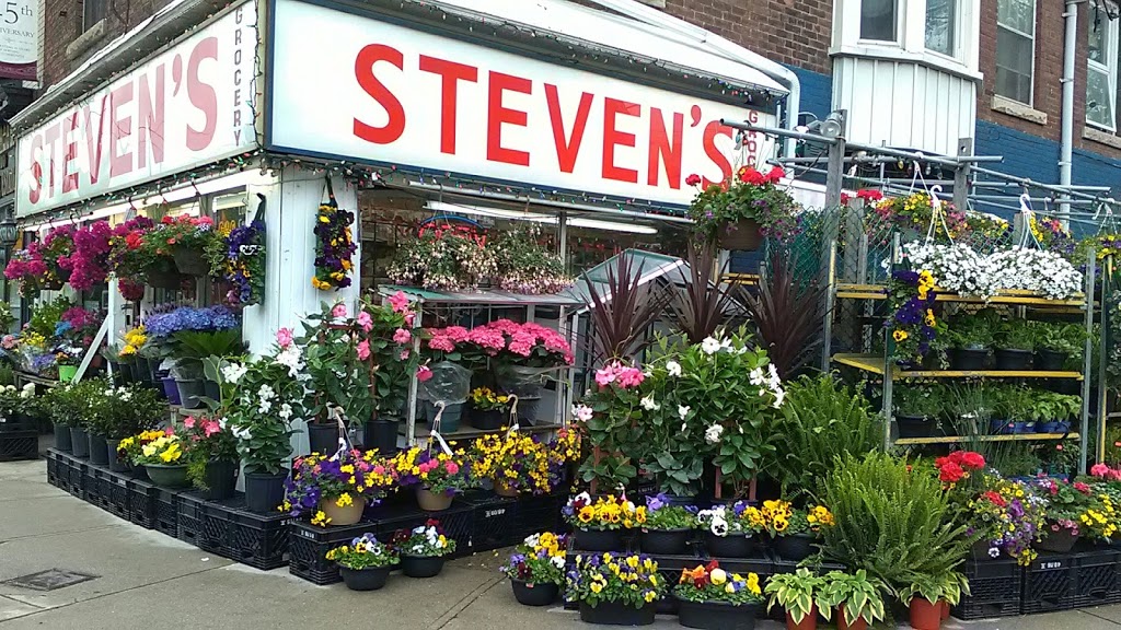Stevens Grocery | 990 Bathurst St, Toronto, ON M5R 3G8, Canada | Phone: (416) 538-7511
