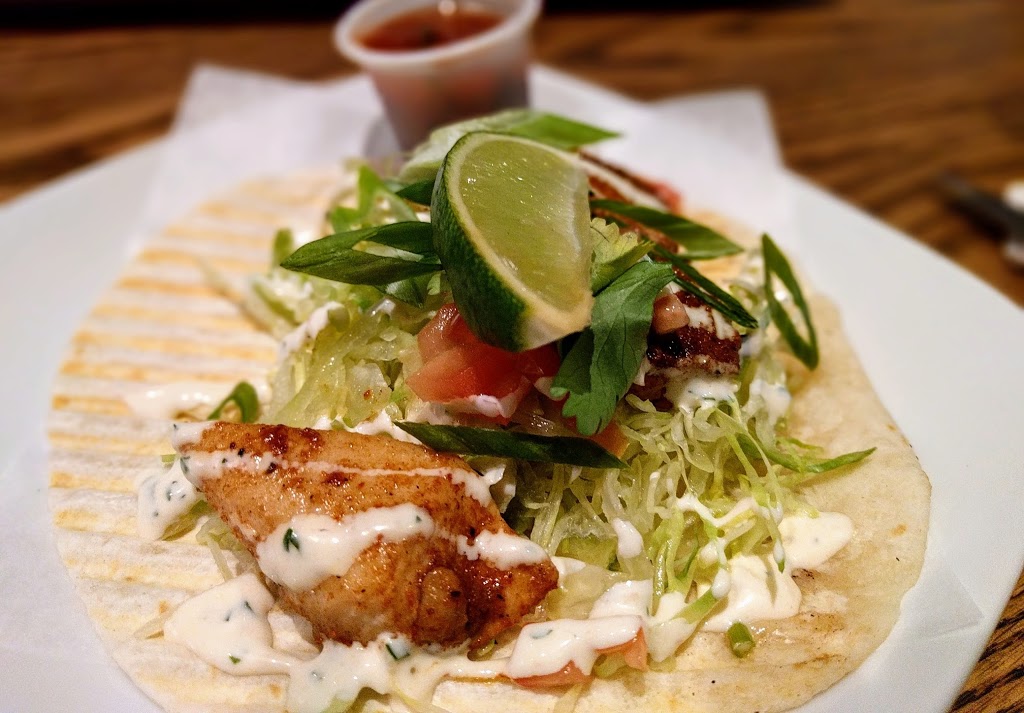State & Main Kitchen & Bar | 396 The East Mall Building C, Etobicoke, ON M9B 6L5, Canada | Phone: (416) 626-0395