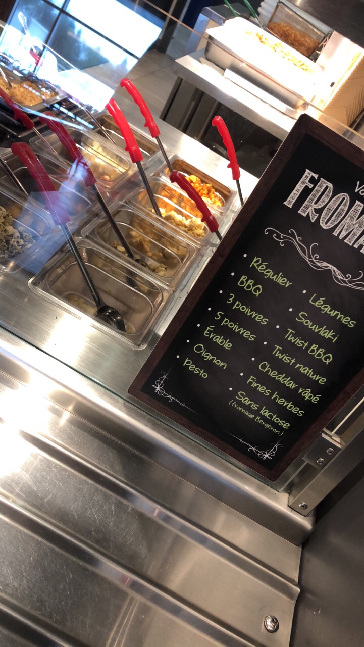 La Poutine Dor | 960 Boulevard Dionne, Saint-Georges, QC G5Y 5B8, Canada | Phone: (418) 221-7889